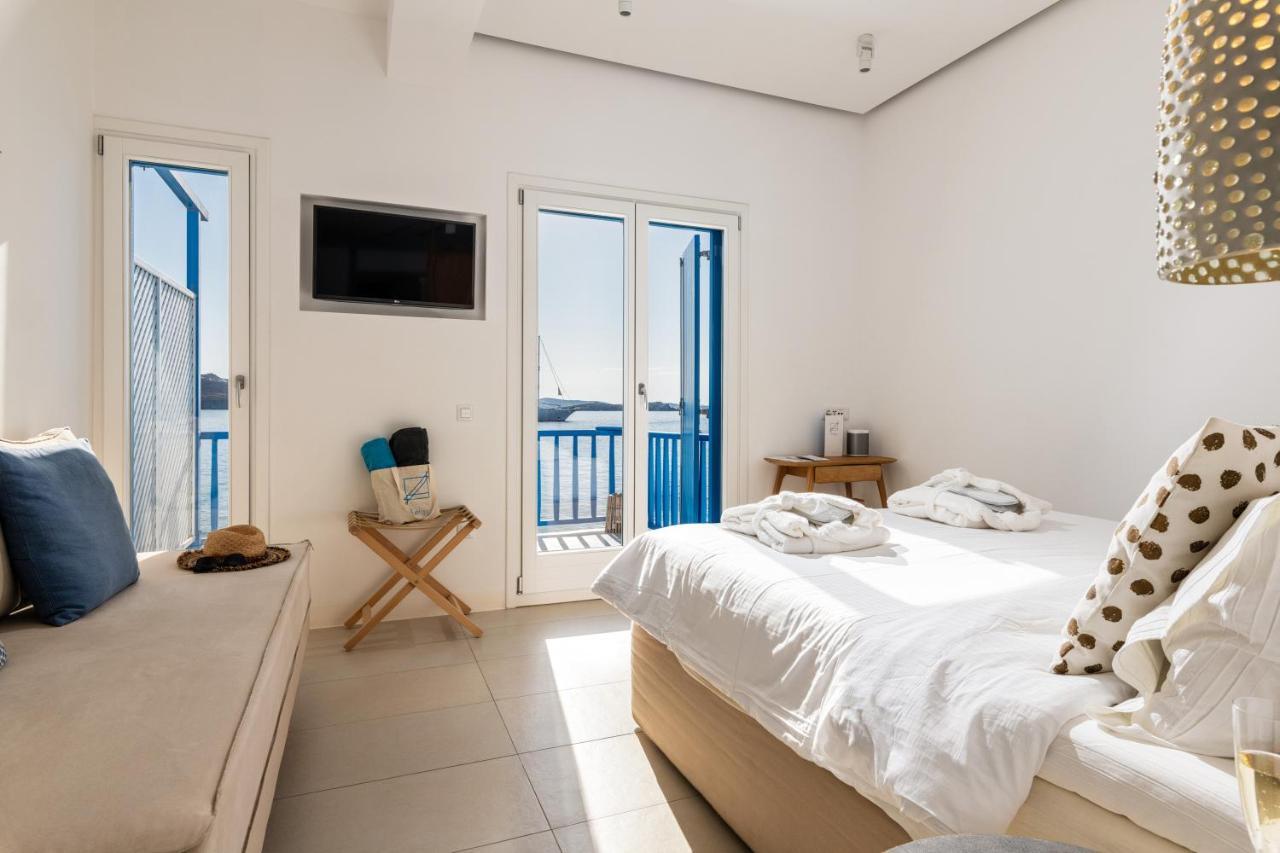 Bluetopia Suites Mykonos Town Exterior foto