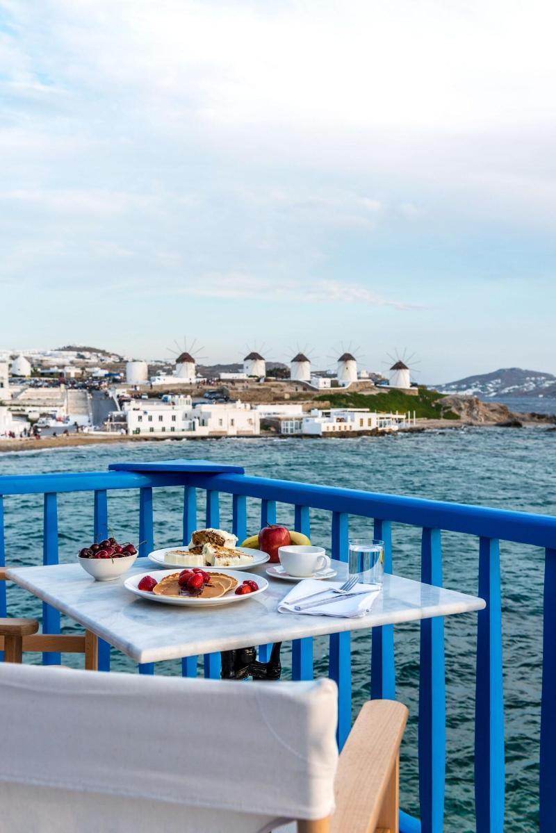 Bluetopia Suites Mykonos Town Exterior foto