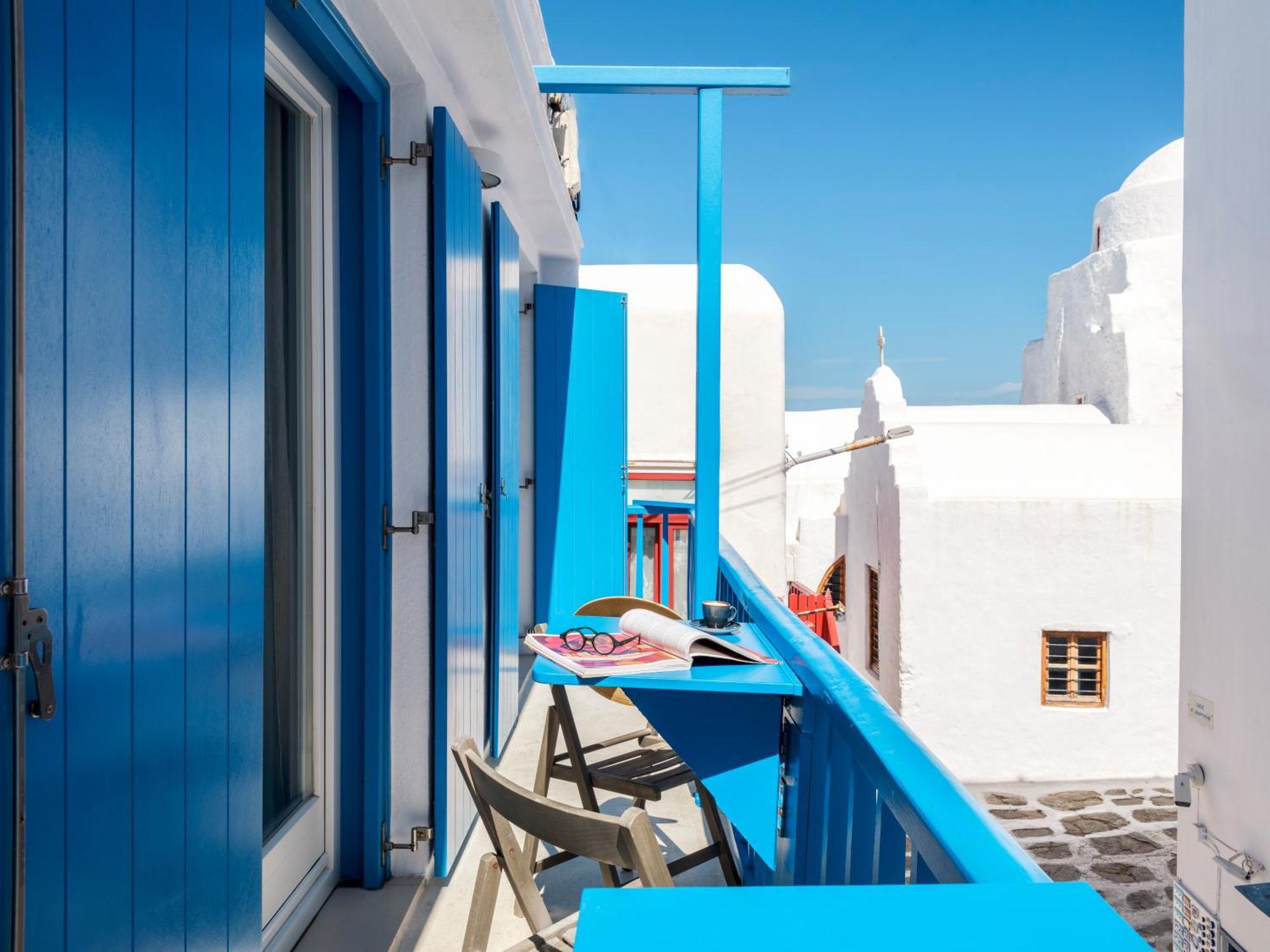 Bluetopia Suites Mykonos Town Exterior foto